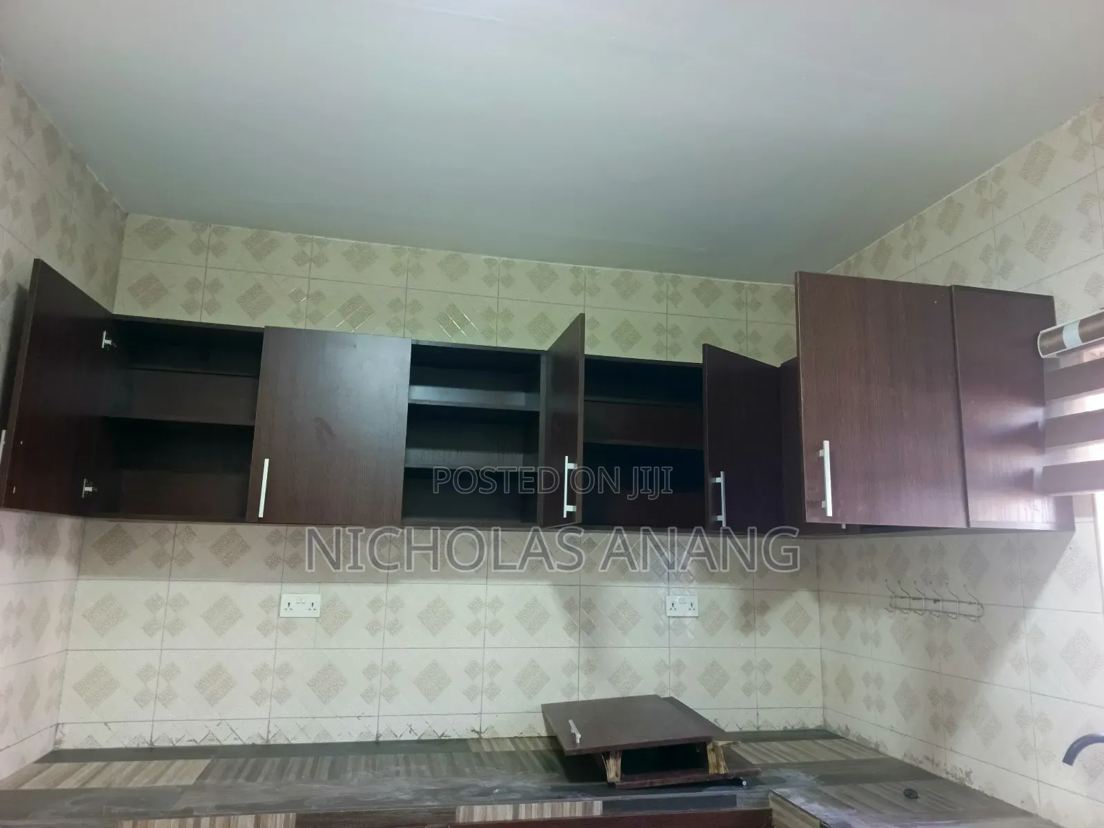 3bdrm Apartment in Dorns Properties, Tseaddo for rent