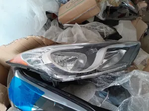 Hyundai Accent 2011,2012,2013,2014,2015,2016,2017 Headlight