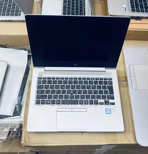 Laptop HP EliteBook 830 G5 8GB Intel Core I5 SSD 256GB
