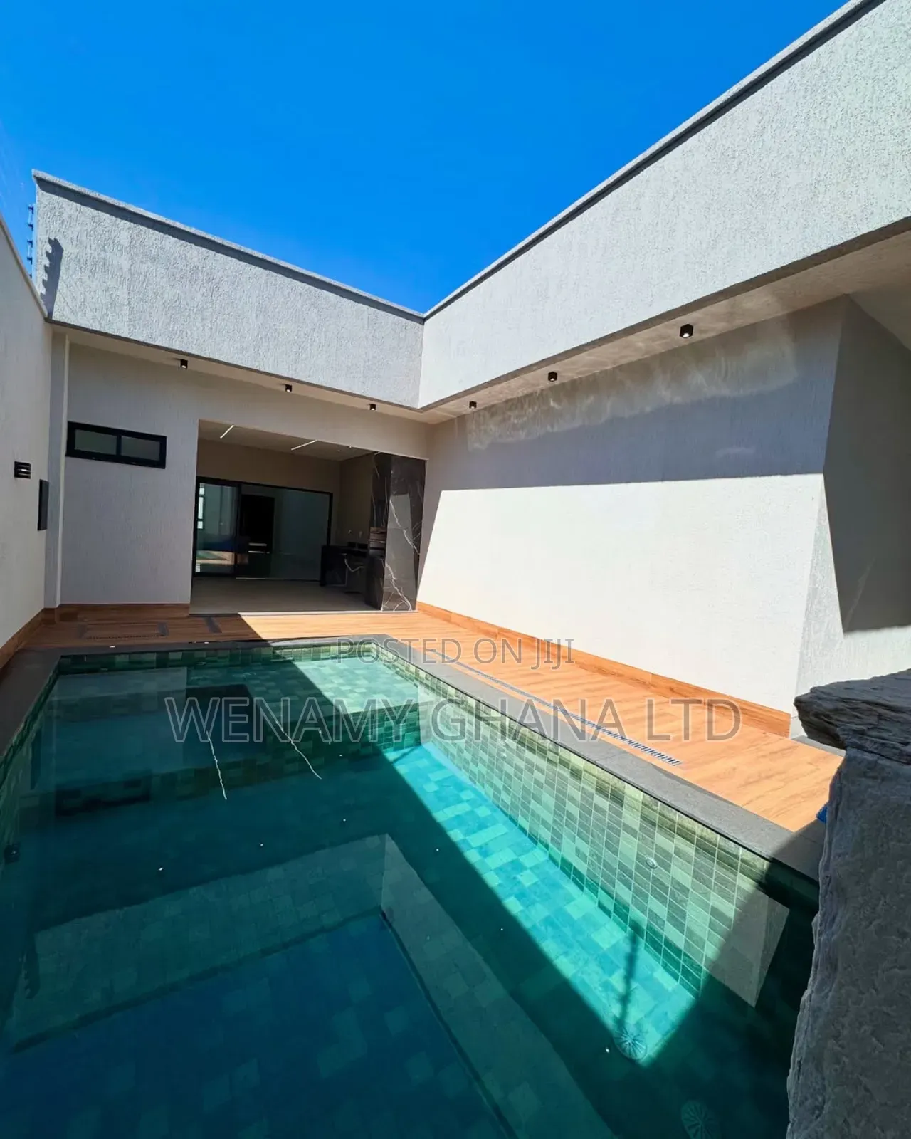 Furnished 3bdrm House in Accra for sale