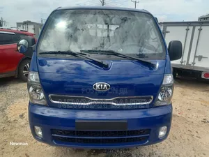 Kia Bongo Double Blue