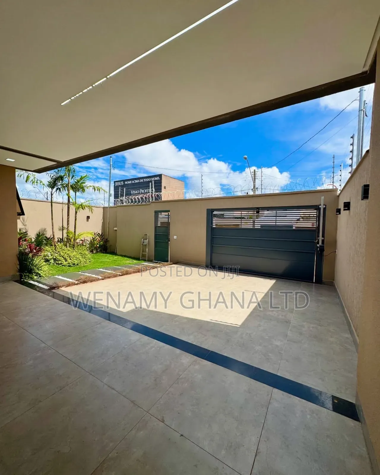 Furnished 3bdrm House in Accra for sale