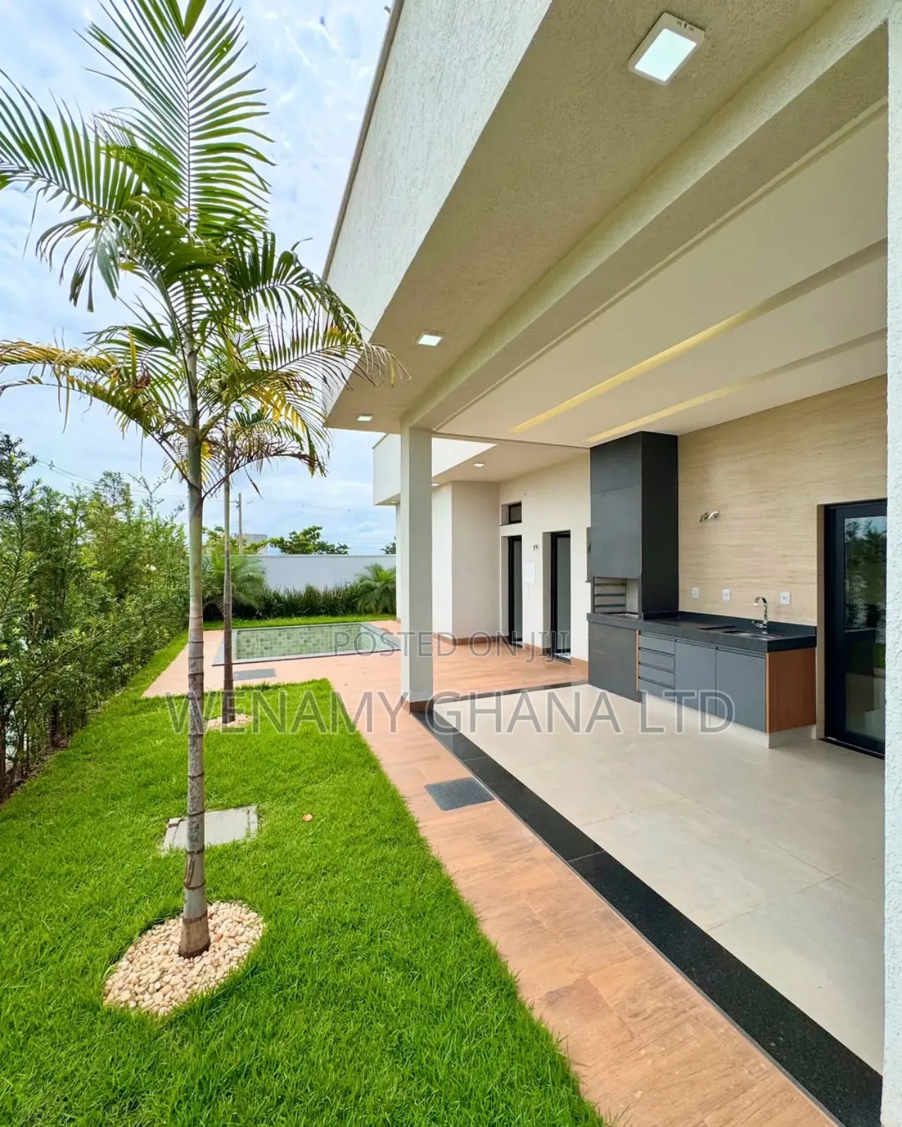 Furnished 3bdrm House in Accra for sale