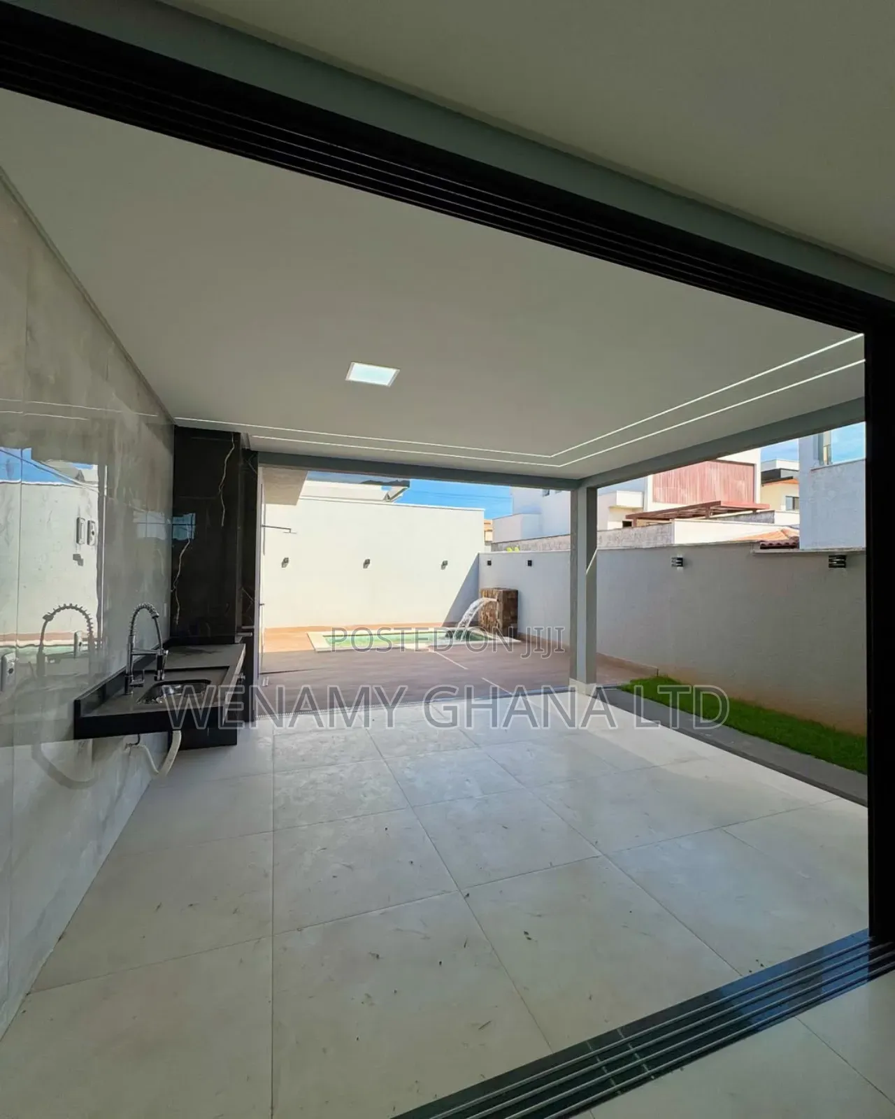Furnished 3bdrm House in Accra for sale