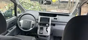 Toyota Voxy 2011 Black