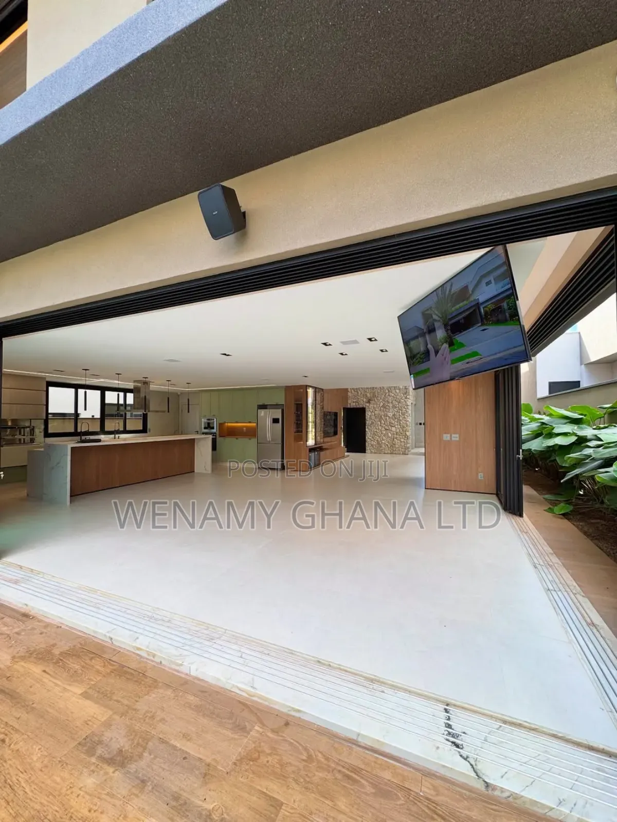 Furnished 4bdrm Duplex in Accra for sale