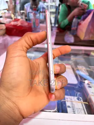 Apple iPhone SE (2020) 128 GB White