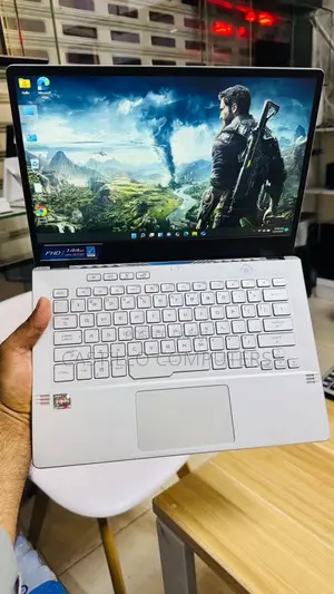 Laptop Asus ROG Zephyrus G14 24GB AMD Ryzen 9 SSD 1T