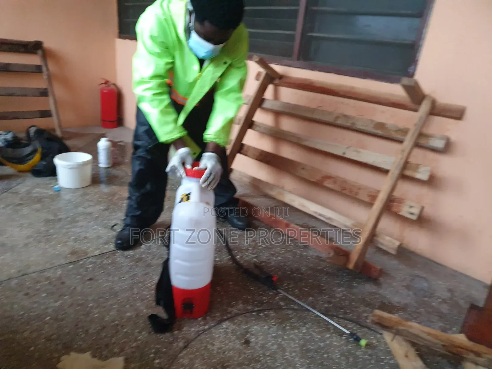 Specialised Bedbugs,Cockraches,Ants Treatment
