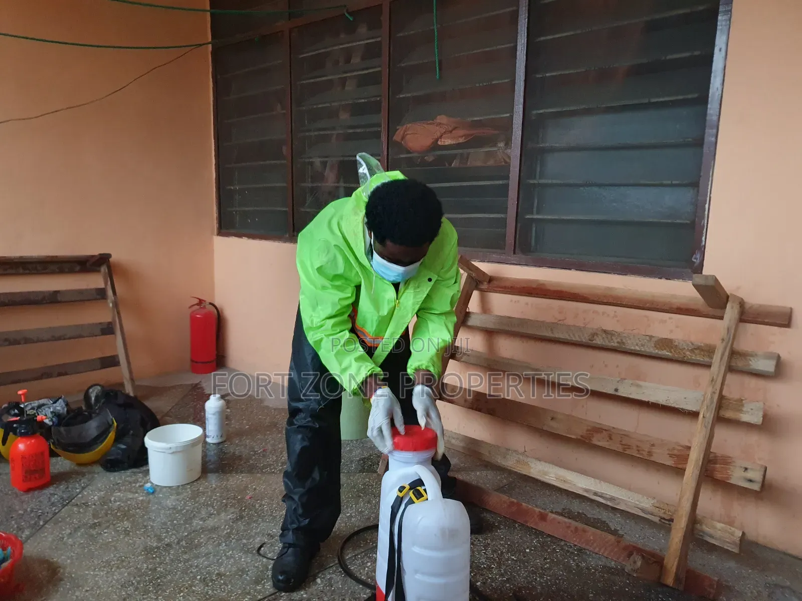 Specialised Bedbugs,Cockraches,Ants Treatment