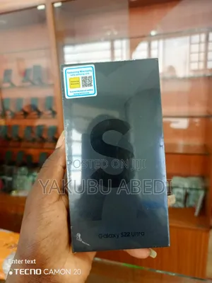 New Samsung Galaxy S22 Ultra 5G 256 GB Black