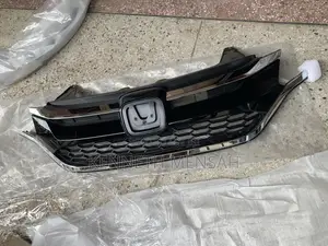 Honda Cr-v 2015 - 2016 Top Grille