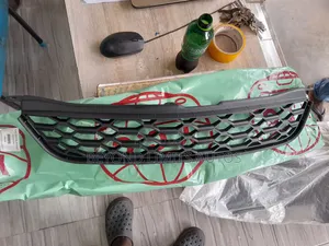 Toyota Matrix 2009,2010,2011,2012 Top Grille/Top Shell
