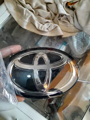 Toyota Corolla/Rav4 Crown/Logo