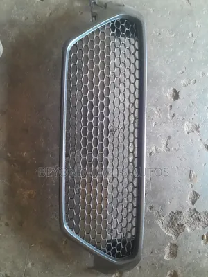 Toyota Corolla 2020,2021,2022 Front Shell/Bumper Grille Se