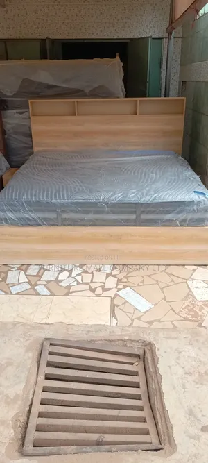 Super Kings Frame With Canadian🇨🇦 Mattress And Frame 😍😍