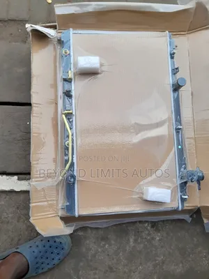 Toyota Camry 2007,2008,2009,2010,2011 Radiator/Water Tank