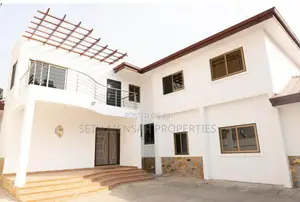 5bdrm House in Airport Residential Area for rent