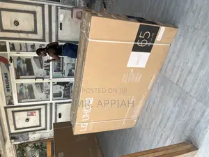 Brand New Lg Uhd Smart Screen Tv(65ut8000)65””.