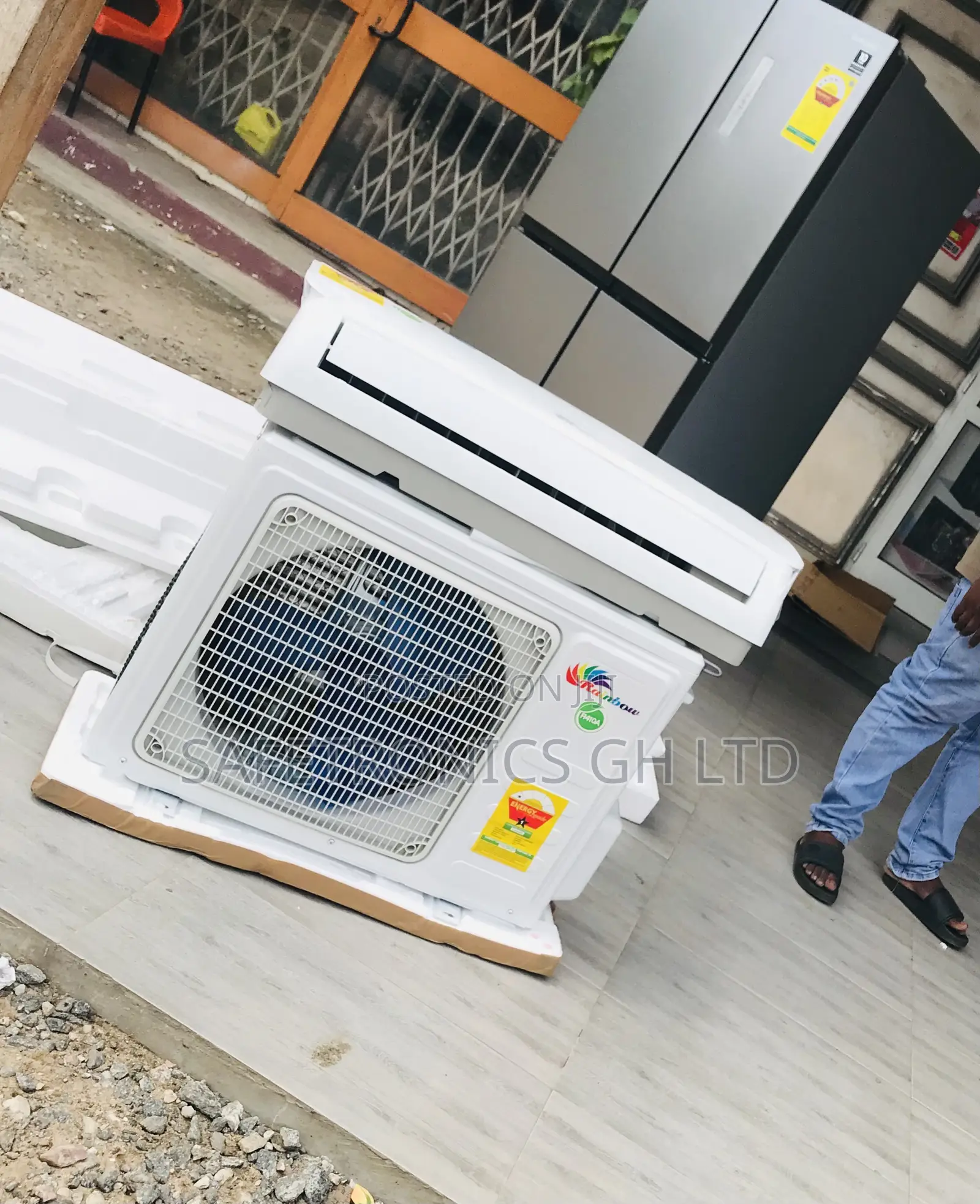 Zealous Rainbow White 1.5 Horsepower Split R410a Ac
