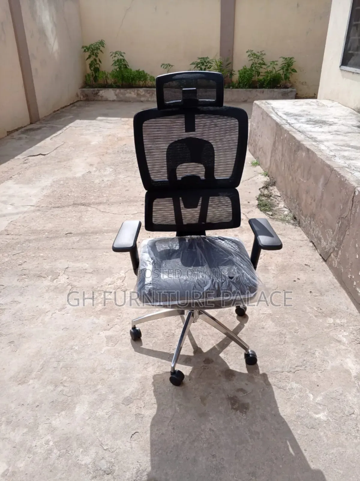 Swevil Chair For Office