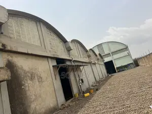 1380 Warehouse for Rent at Tema