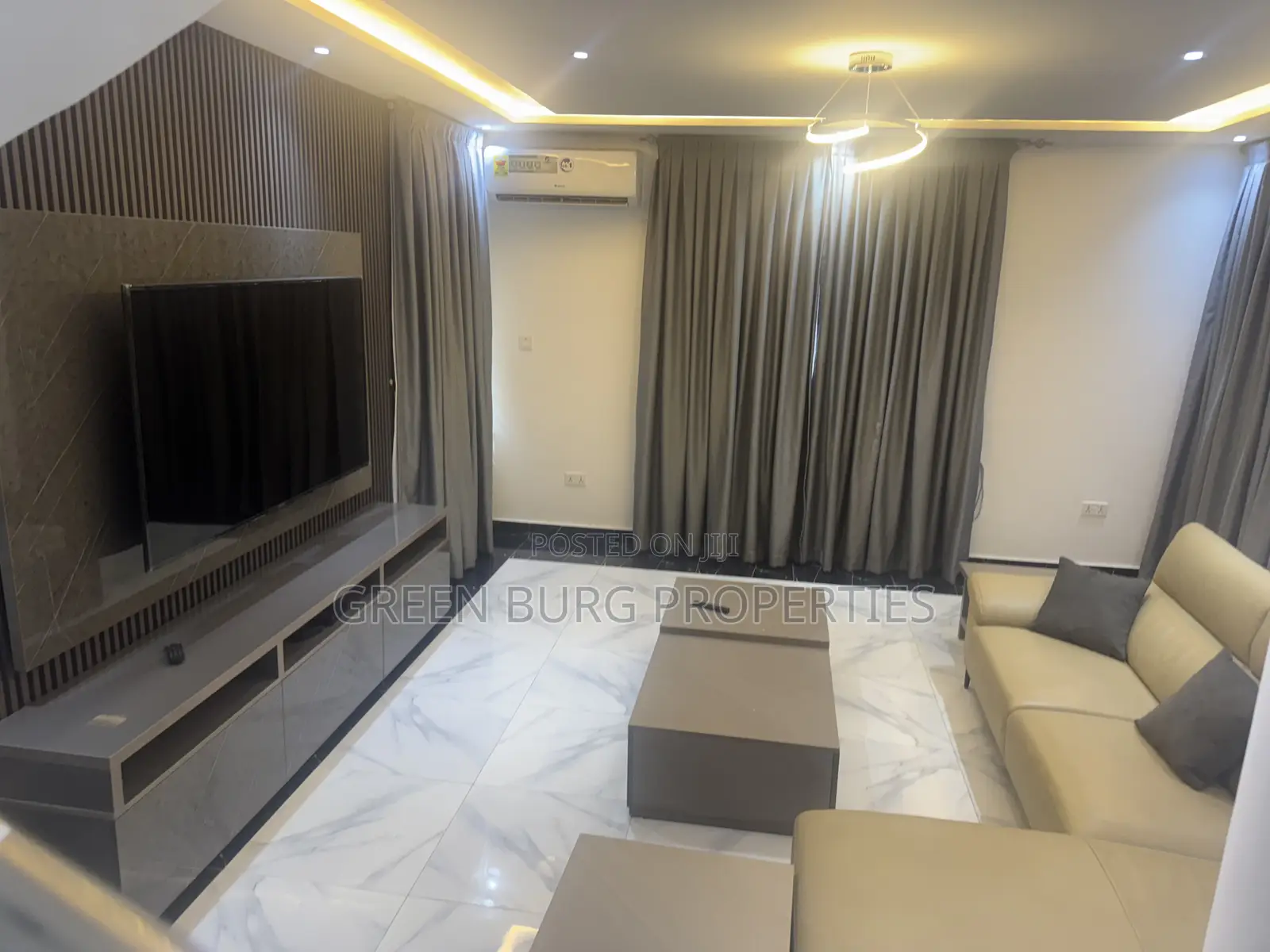 Furnished 4bdrm Townhouse / Terrace in Green, East Legon for rent