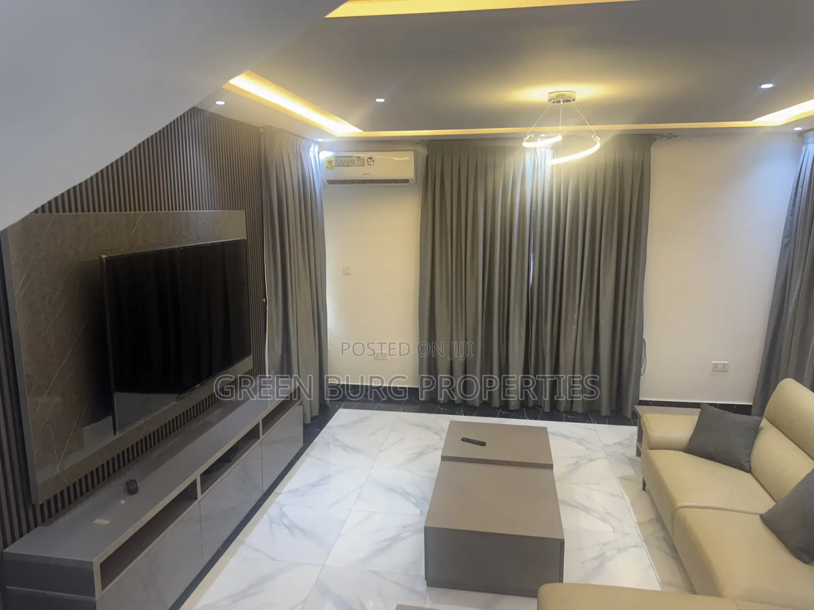 Furnished 4bdrm Townhouse / Terrace in Green, East Legon for rent