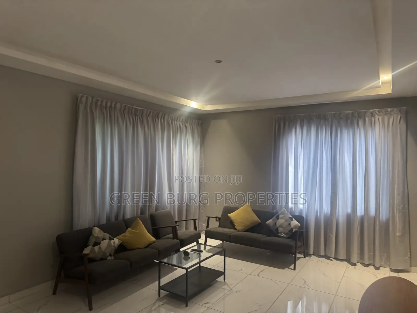 Furnished 5bdrm Townhouse / Terrace in Green, East Legon for rent