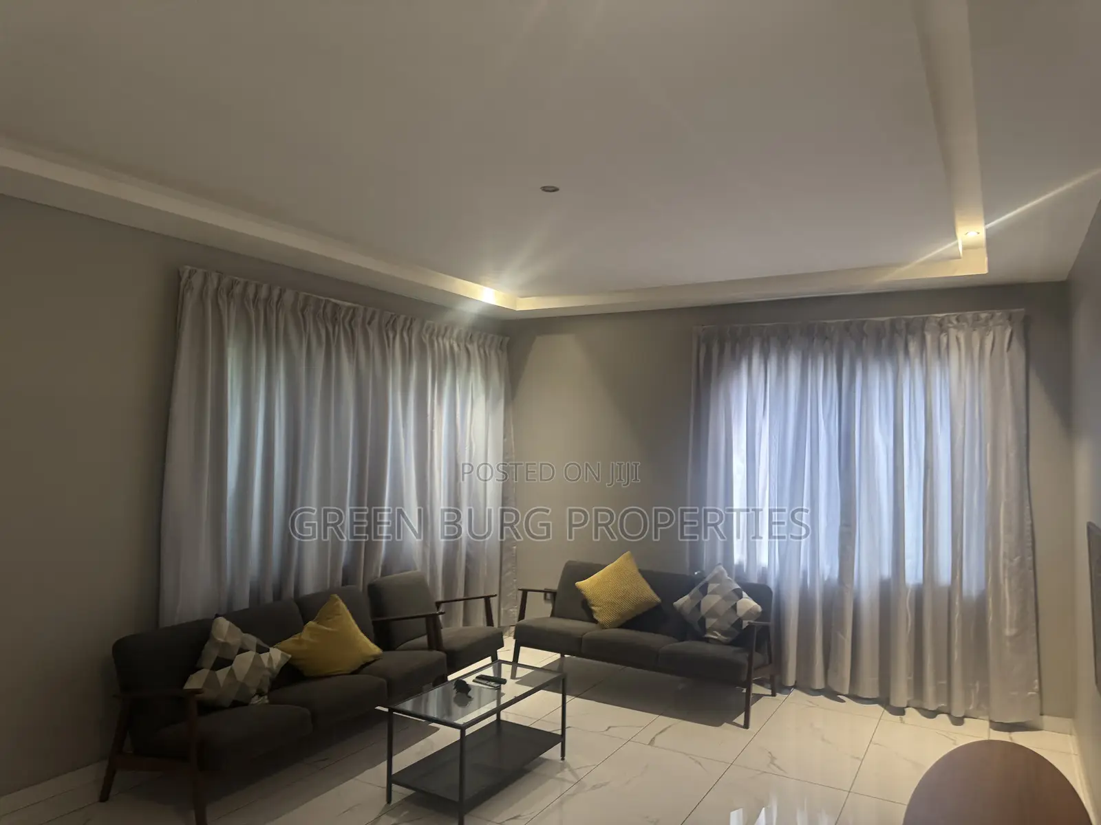 Furnished 5bdrm Townhouse / Terrace in Green, East Legon for rent