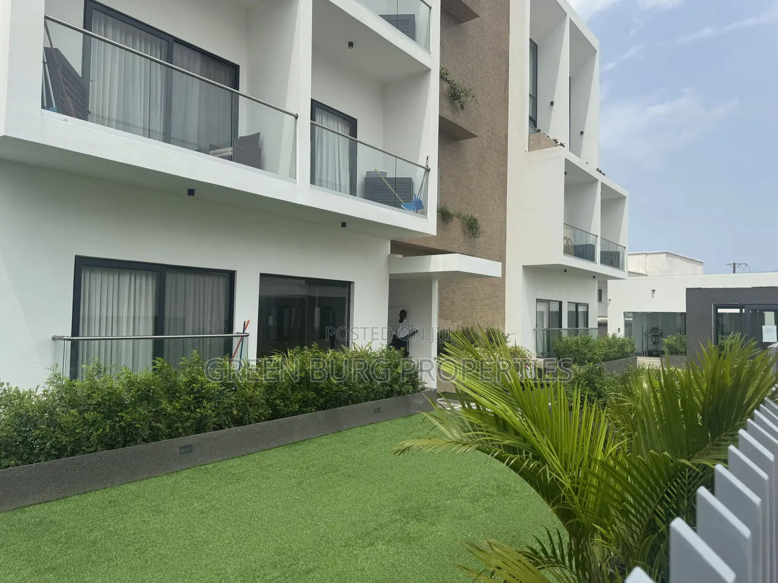 Furnished 1bdrm Apartment in Green, East Legon for rent