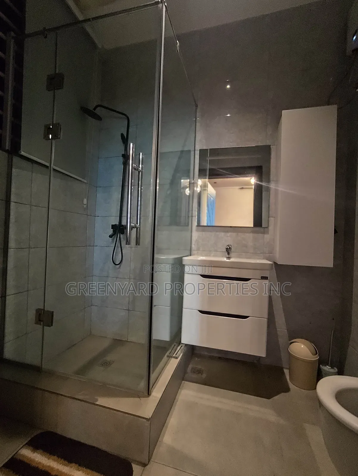 Furnished 2bdrm Apartment in A&C, East Legon for rent