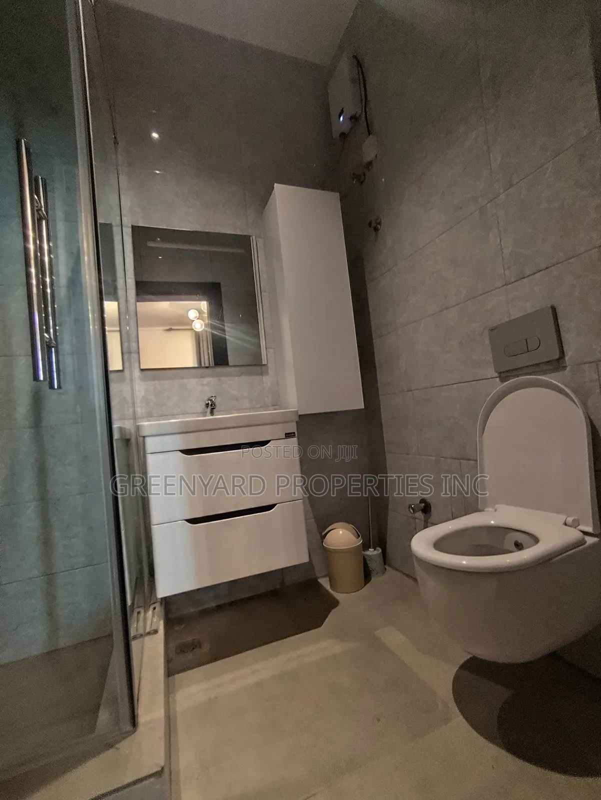 Furnished 2bdrm Apartment in A&C, East Legon for rent