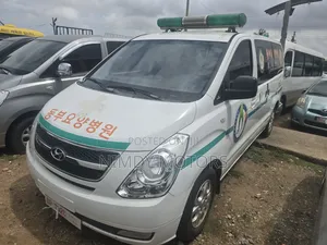 Hyundai Starex 2014 White