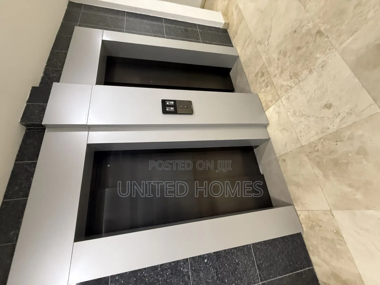 360 Square Meters Office for Rent at Ridge