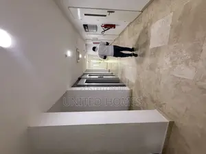 360 Square Meters Office for Rent at Ridge