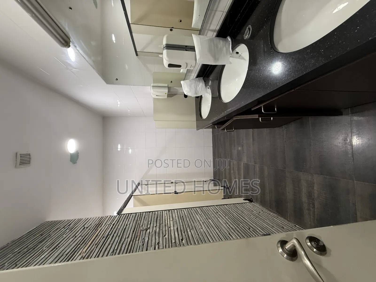 360 Square Meters Office for Rent at Ridge