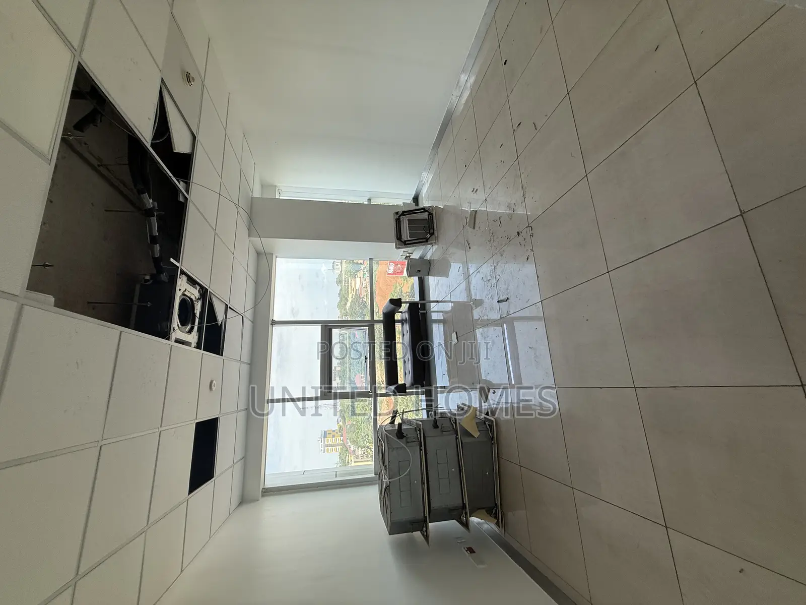 360 Square Meters Office for Rent at Ridge