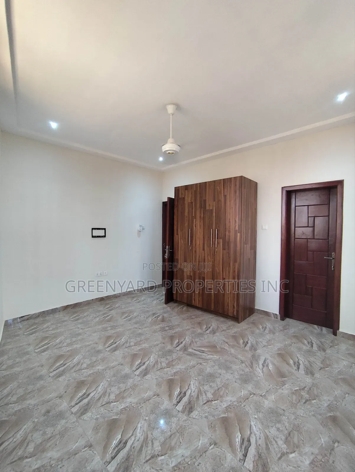 1bdrm Townhouse / Terrace in Adjiringanor, East Legon for rent