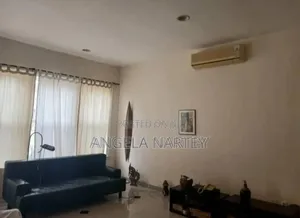 4bdrm House in Community 25 Tema for sale