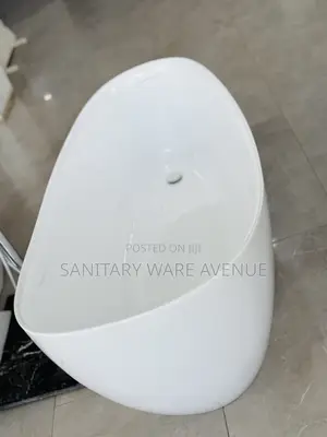 Luxury Bathtub _ Queen’S Bathtub