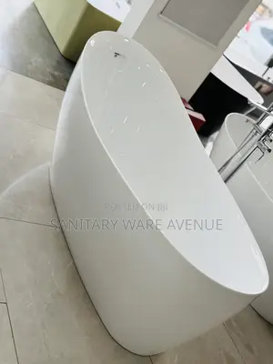 Luxury Bathtub _ Queen’S Bathtub