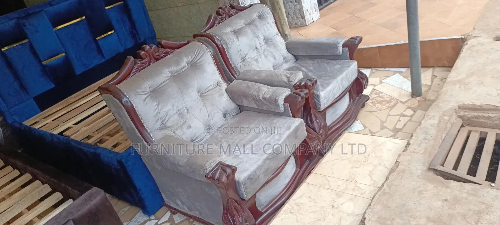 A Pair Of Quality Single Chairs Available As Seen Free Deliv