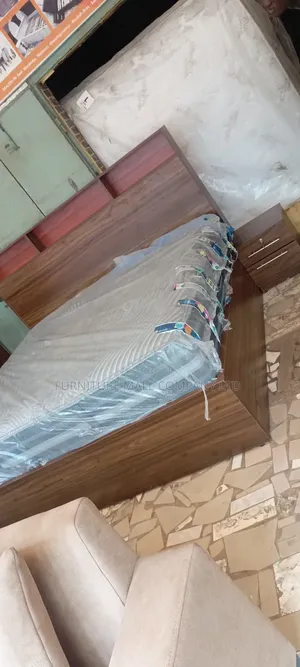 Kings Bed With Canadian Mattress Available As Seen💕💯 🔥🔥