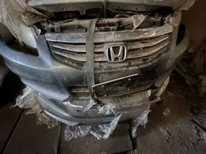 Honda Accord 2008 Front Cut Available