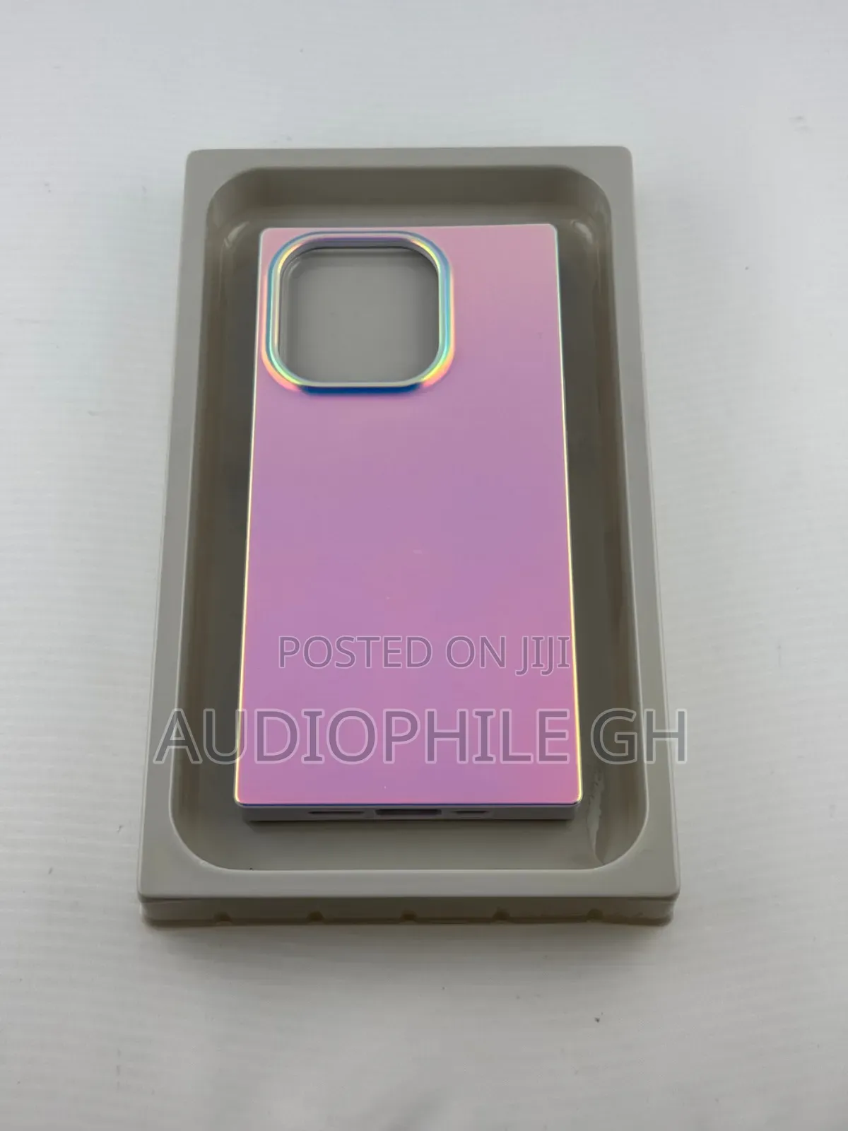 Heyday Apple iPhone 15 Pro Feminine Glow Case With Magsafe