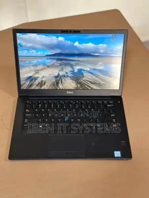 Laptop Dell Latitude 7490 8GB Intel Core I7 SSHD (Hybrid) 512GB