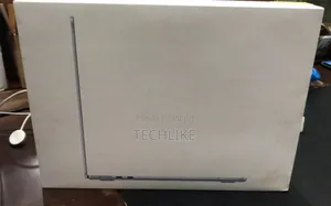 New Laptop Apple MacBook Air 24GB Apple M4 SSD 512GB