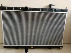 Nissan Rogue/X-Trail 2014,2016,2017,2018,2019 Radiator/Tank