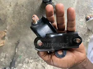 Civic 2016 to 2021 Steering Rack Clip.